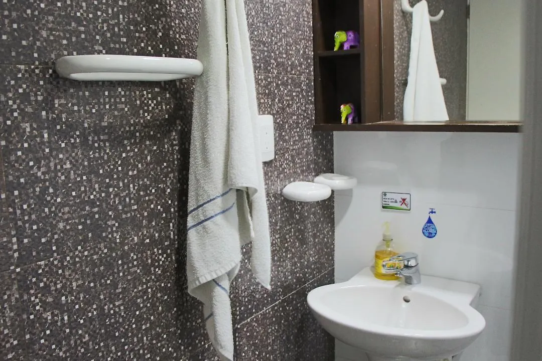 Apartamento De Tres Habitaciones En Zona Centro De San Andres Islas - Edificio Comodoro 203 Daire San Andrés